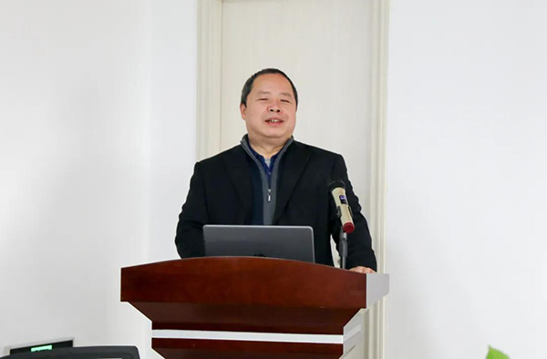 2020年湖南省機械工程學(xué)會(huì )粉末冶金分會(huì )、摩擦學(xué)分會(huì )聯(lián)合學(xué)術(shù)年會(huì )在頂立科技召開(kāi) (3).jpg