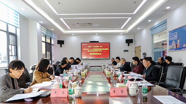 人才強企戰略碩果累累，領(lǐng)軍人才與百優(yōu)工匠同放異彩.JPG